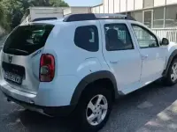 Usata Dacia Duster Ambiance 105 CV (77 kW) 2011 Bianco SUV