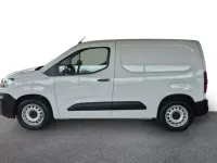 Usata Fiat Doblò 102 CV (75 kW) 2023 Bianco Monovolume
