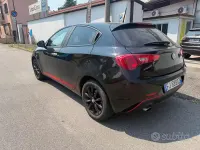 Usata Alfa Romeo Giulietta Super 120 CV (88 kW) 2018 Nero Utilitaria
