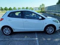 Usata Mazda 2 72 CV (52 kW) 2010 Utilitaria