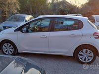 usata Peugeot 208 1.4 VTi 95 CV 5p. Access