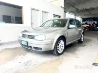 Usata VW Golf IV Highline 105 CV (77 kW) 2003 Other Berlina