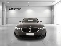 Usado BMW 318 Shadowline 150 CV (110 kW) 2024 Gris Familiar