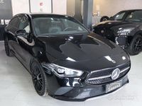 Usata Mercedes CLA200 150 CV (110 kW) 2020 Nero Station wagon