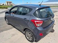 Usata Hyundai i10 69 CV (50 kW) 2015 Grigio Utilitaria