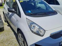 Usata Kia Venga LX 77 CV (56 kW) 2010 Bianco Utilitaria