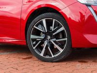 Usata Peugeot 208 101 CV (74 kW) 2020 Rosso Utilitaria