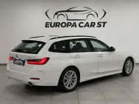 Usata BMW 318 150 CV (110 kW) 2023 Bianco Station wagon