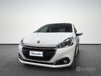Usata Peugeot 208 Signature Sky 83 CV (61 kW) 2019 Alpine white Utilitaria
