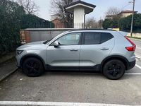 Usata Volvo XC40 129 CV (94 kW) 2024 Grigio SUV