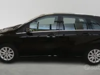 Usata Mercedes B180 Executive 109 CV (80 kW) 2016 Nero Utilitaria