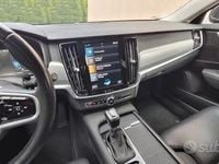 Usata Volvo V90 150 CV (110 kW) 2020 Grigio Station wagon