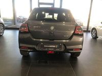 Usata Suzuki Swift 83 CV (61 kW) 2024 Grigio Utilitaria