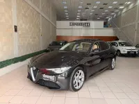 Usata Alfa Romeo Giulia Lusso 190 CV (139 kW) 2020 Nero Berlina
