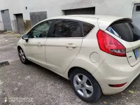 Usata Ford Fiesta Titanium 68 CV (50 kW) 2009 Berlina