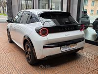 Usata Lancia Ypsilon 101 CV (74 kW) 2025 Bianco Utilitaria