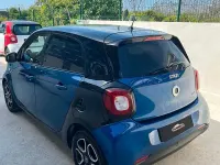 Begagnad Smart ForFour Prime 90 HK (66 kW) 2016 Blå Halvkombi