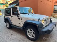 Usata Jeep Wrangler Sport 200 CV (147 kW) 2013 Bianco SUV