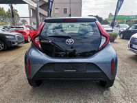 Usata Toyota Aygo X Active 72 CV (52 kW) 2024 Grigio SUV
