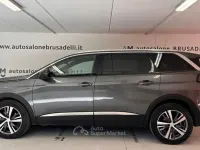 Usata Peugeot 5008 Allure 131 CV (96 kW) 2024 Grigio SUV
