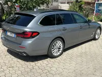 Usata BMW 520 Luxury Line 190 CV (139 kW) 2022 Grigio Station wagon