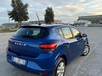 Usata Dacia Sandero Expression 67 CV (49 kW) 2024 Blu/azzurro Utilitaria