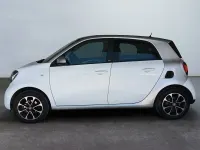 Usata Smart ForFour Passion 71 CV (52 kW) 2015 Bianco Utilitaria