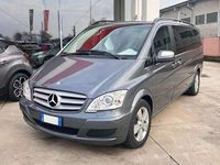 Begagnad Mercedes Viano 163 HK (119 kW) 2011 Grå Minibuss