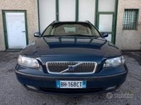 Usata Volvo V70 169 CV (124 kW) 2000 Blu/azzurro Station wagon