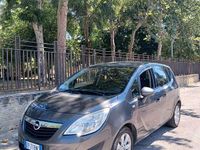 Usata Opel Meriva 95 CV (69 kW) 2013 Grigio Monovolume