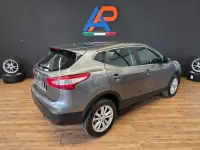 Usata Nissan Qashqai Tekna 131 CV (96 kW) 2016 Grigio SUV