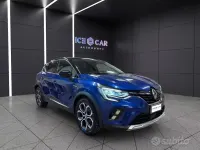 Begagnad Renault Captur Techno 94 HK (69 kW) 2023 Blå SUV