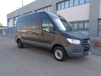 Usata Mercedes Sprinter 114 CV (83 kW) 2020 Marrone Furgone