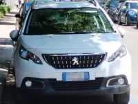 Usata Peugeot 2008 Allure 83 CV (61 kW) 2019 Bianco SUV
