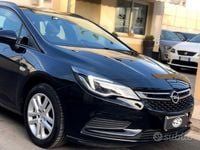 Usata Opel Astra Cosmo 110 CV (80 kW) 2016 Nero Station wagon