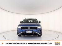 Usata VW T-Roc Life 110 CV (80 kW) 2023 Blu SUV