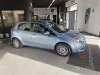 Usata Fiat Grande Punto Dynamic 65 CV (47 kW) 2006 Blu Utilitaria