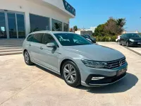 Usata VW Passat Business 150 CV (110 kW) 2023 Grigio Station wagon