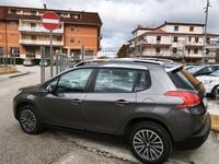 Usado Peugeot 2008 Active 92 HP (67 kW) 2015 Cinzento SUV