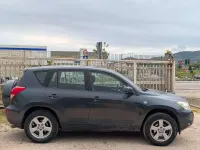 Begagnad Toyota RAV4 136 HK (100 kW) 2007 Grå SUV