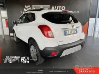 Usata Opel Mokka S 131 CV (96 kW) 2015 Bianco SUV