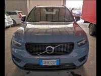 usata Volvo XC40 D3 Geartronic R-design TETTO NAVY LED 1