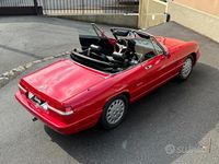 Usata Alfa Romeo Spider 122 CV (89 kW) 1990 Rosso Cabrio