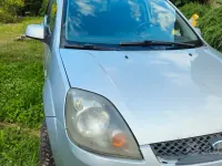 Usata Ford Fiesta 75 CV (55 kW) 2007 Grigio Utilitaria