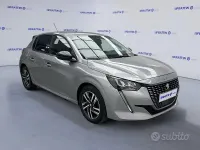 Usata Peugeot 208 Allure 101 CV (74 kW) 2023 Gray Utilitaria