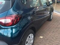 Gebraucht Renault Captur 95 PS (69 kW) 2019 Blau SUV