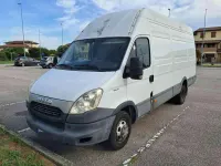 Usata Iveco Daily 145 CV (106 kW) 2012 Bianco Furgone