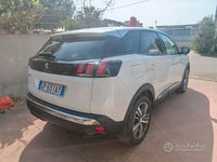 Usata Peugeot 3008 Allure 130 CV (95 kW) 2023 Bianco SUV