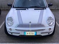 Usata Mini Cooper Cabriolet 116 CV (85 kW) 2004 Bianco Cabrio