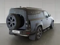 Usata Land Rover Defender SE Dynamic 200 CV (147 kW) 2026 Santorini black SUV